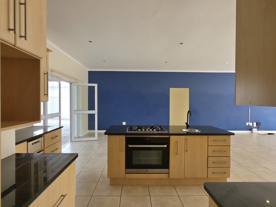 3 Bedroom Property for Sale in Marina Martinique Eastern Cape
